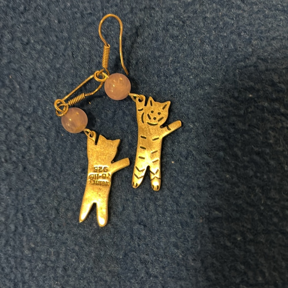 Cat Silver Earrings 🐈⬛ - Picture 2 of 4